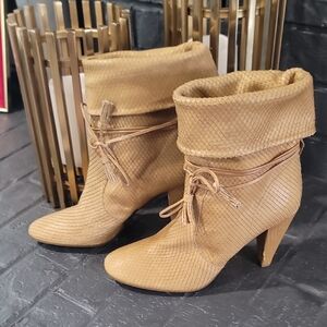 Y2K Fornarina Tan Ankle Boots NWOT